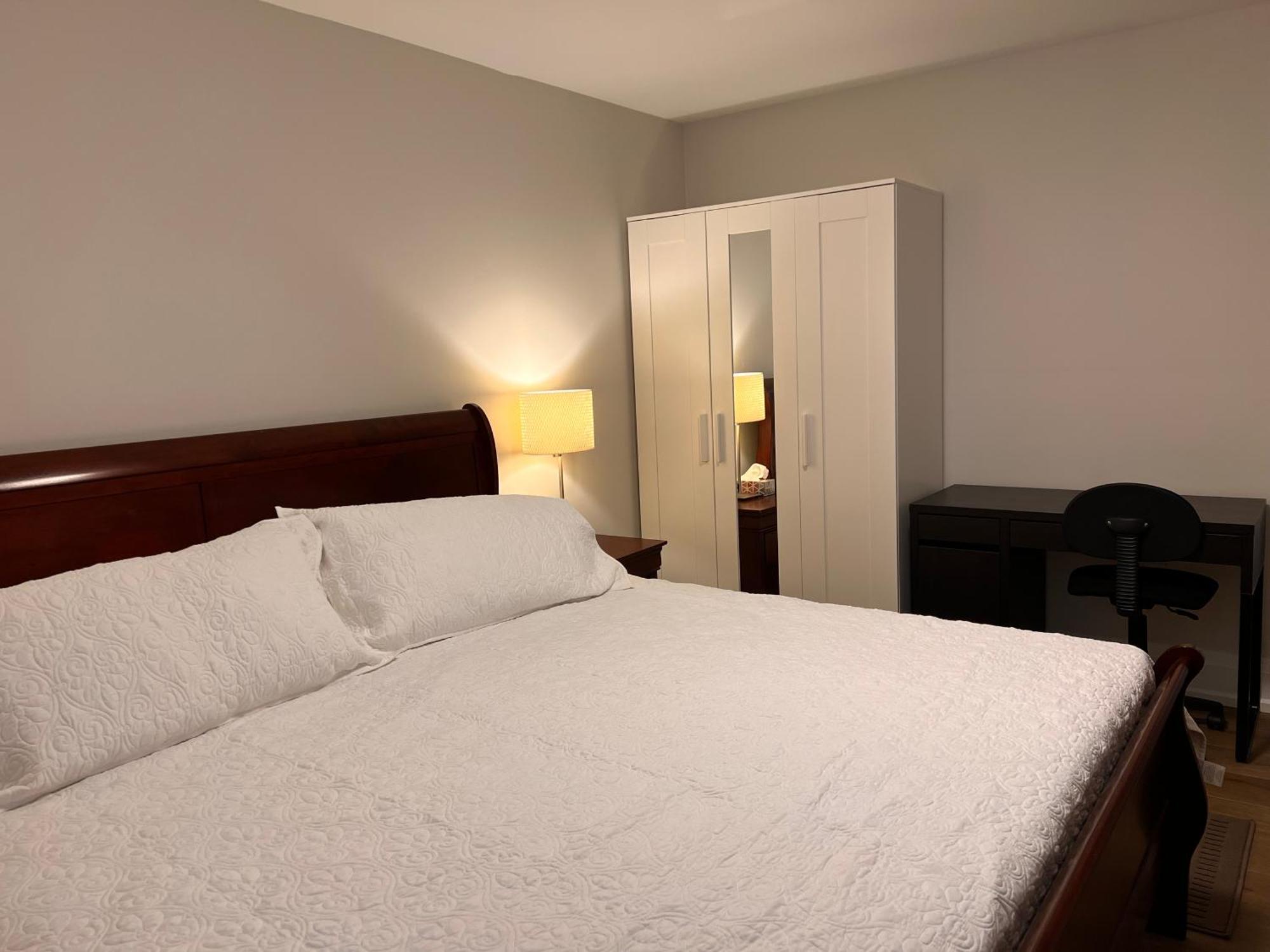 2 Bedroom 1 Parking Basement Unit Richmond Hill Eksteriør billede